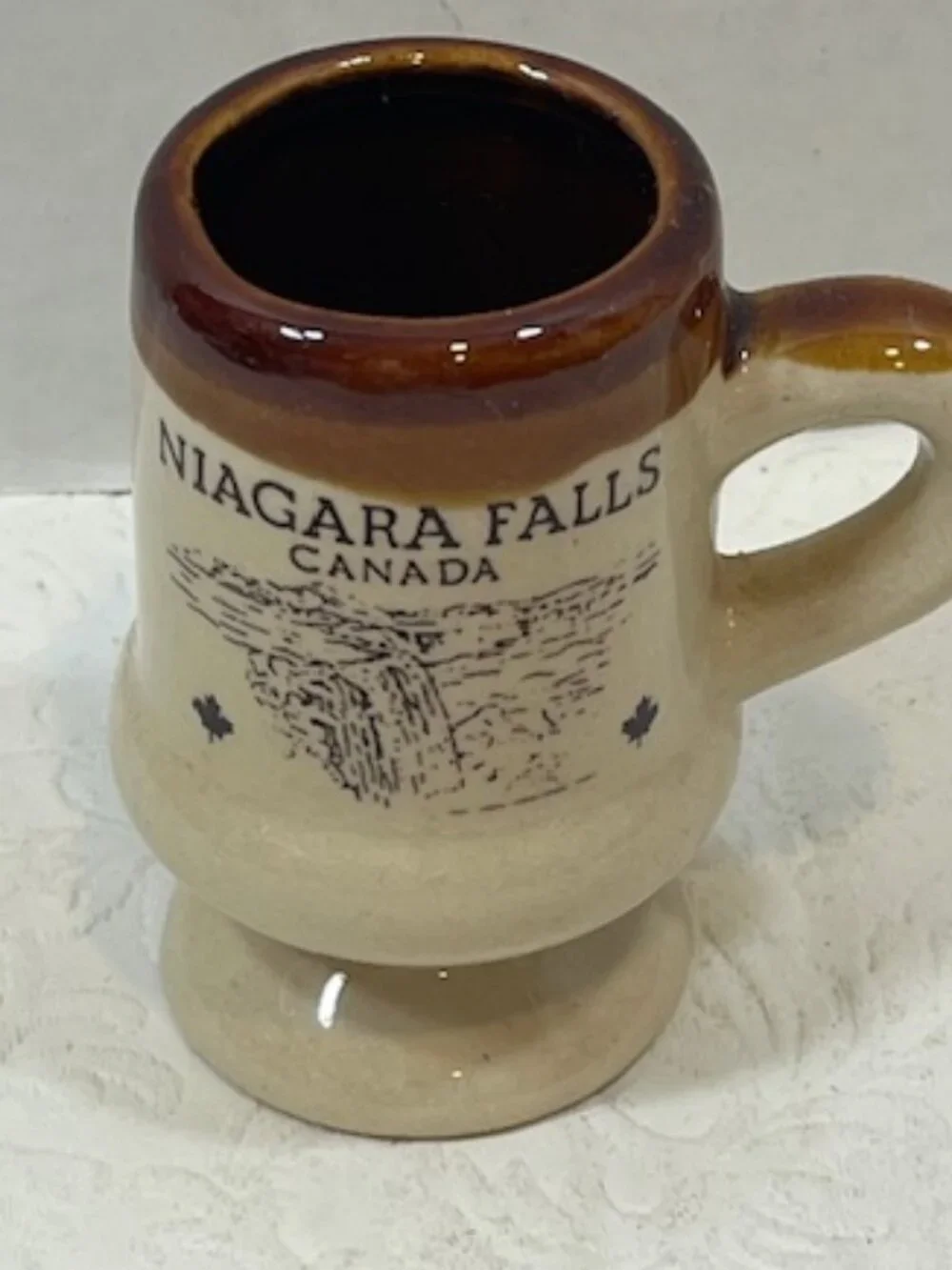 VTG Niagara Falls Canada Mini Stoneware Ceramic Shot Mug Souvenir 3